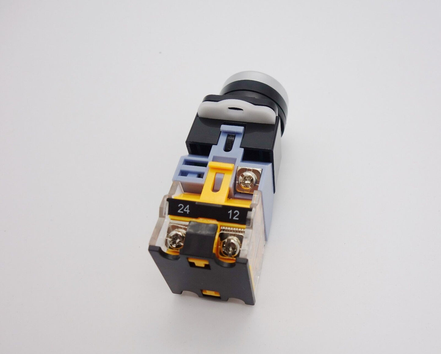 1PC 22MM White Maintained Latching LED Illuminated pushbutton Plastic 12V