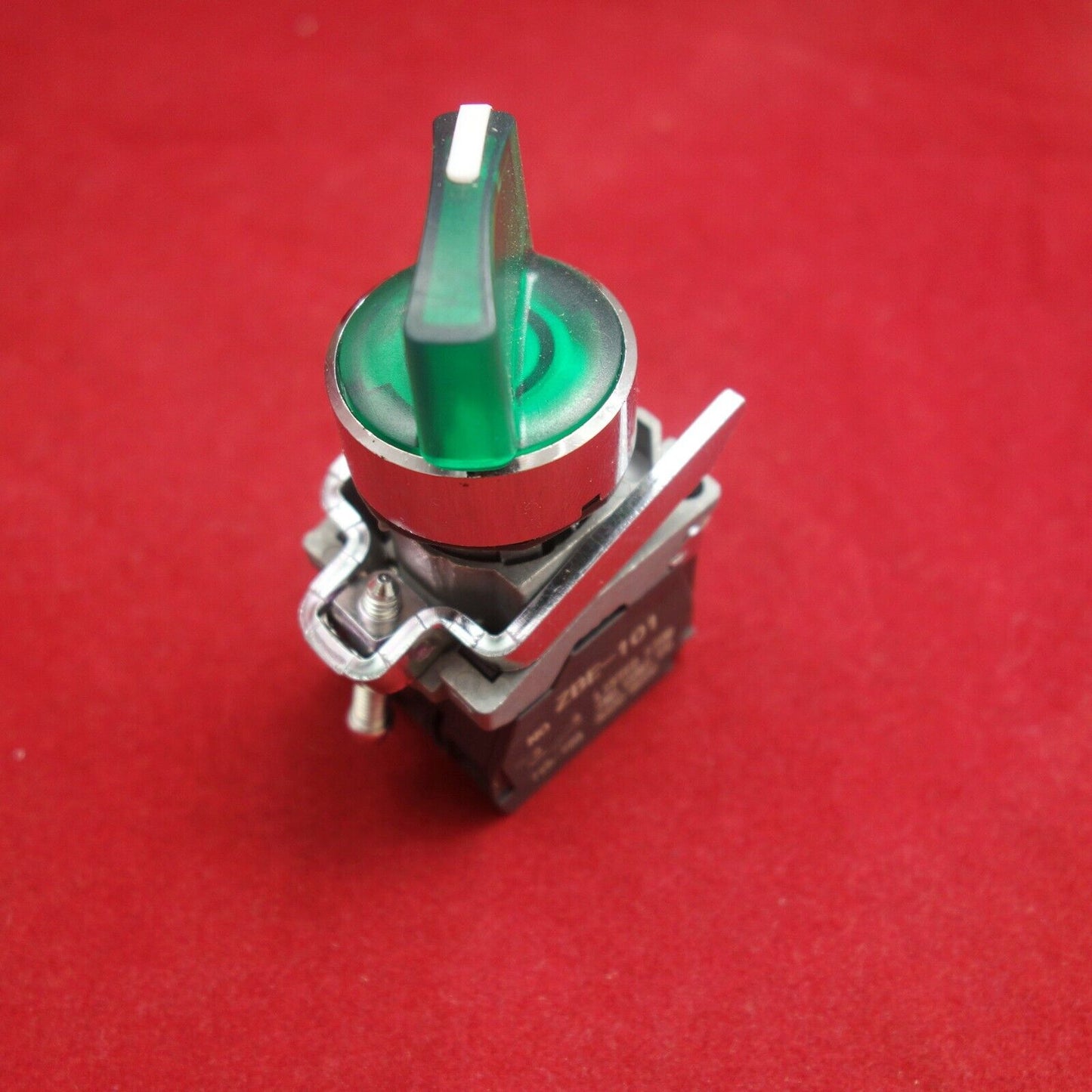 22mm ILlUMINATED Selector switch 3 Position Fits Green XB4BK153G5 120V Momentary