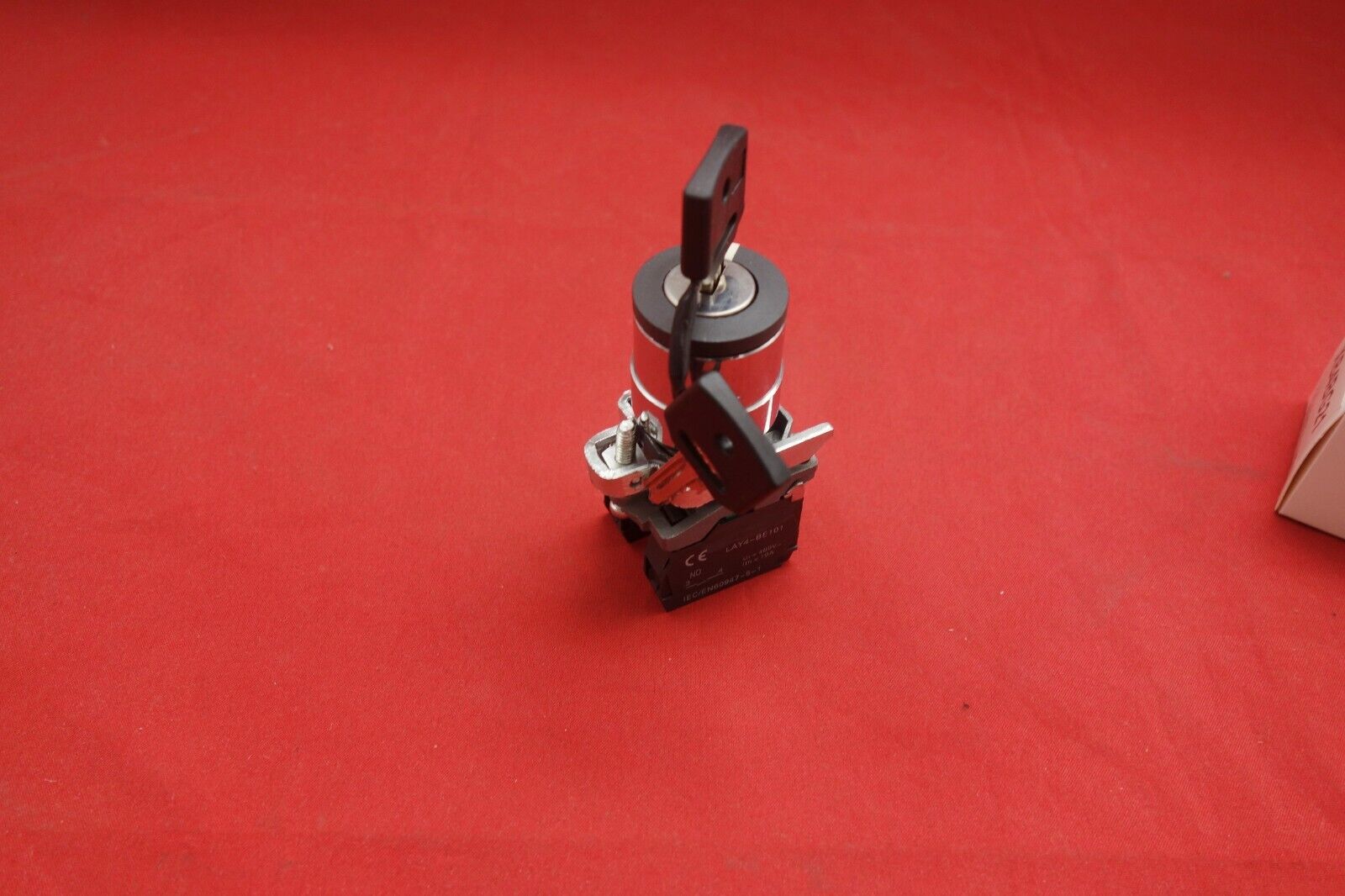 1PC 22mm Key switch 3 Position Spring return Fits Metal XB4BG73 Momentary 2NO