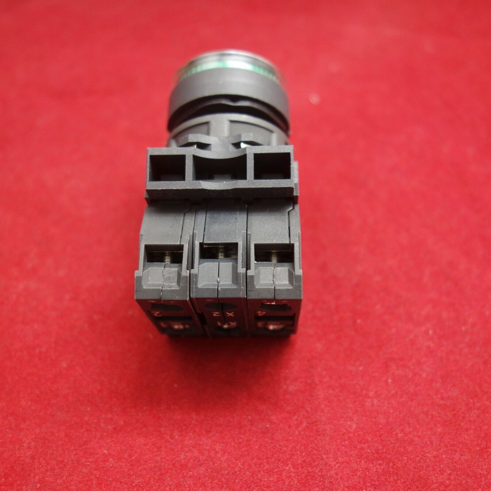 22mm Green Illuminated pushbutton Switch Fits XB5AW33G5 110/130V LED Momentary