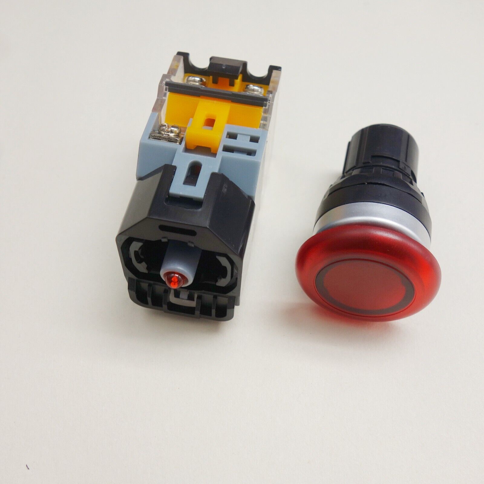 1pc 110V red Led Illuminated mushroom pushbutton Momentary 1NO/1NC Plastic LA38