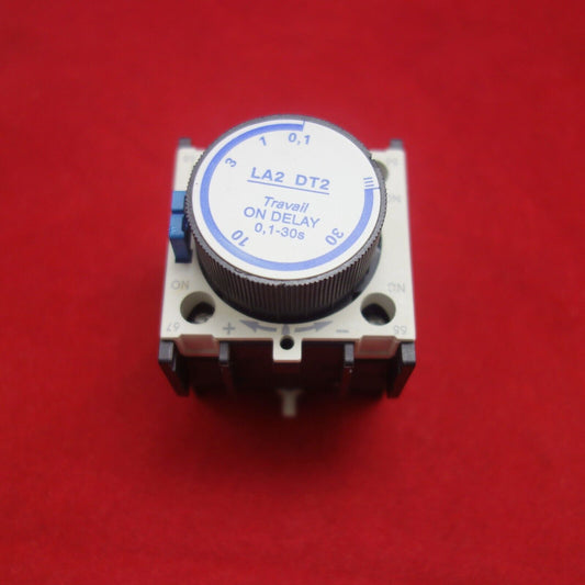 1PC LA2-DT2 ON Delay timer 0.1-30S use to LC1-D AC Contactor