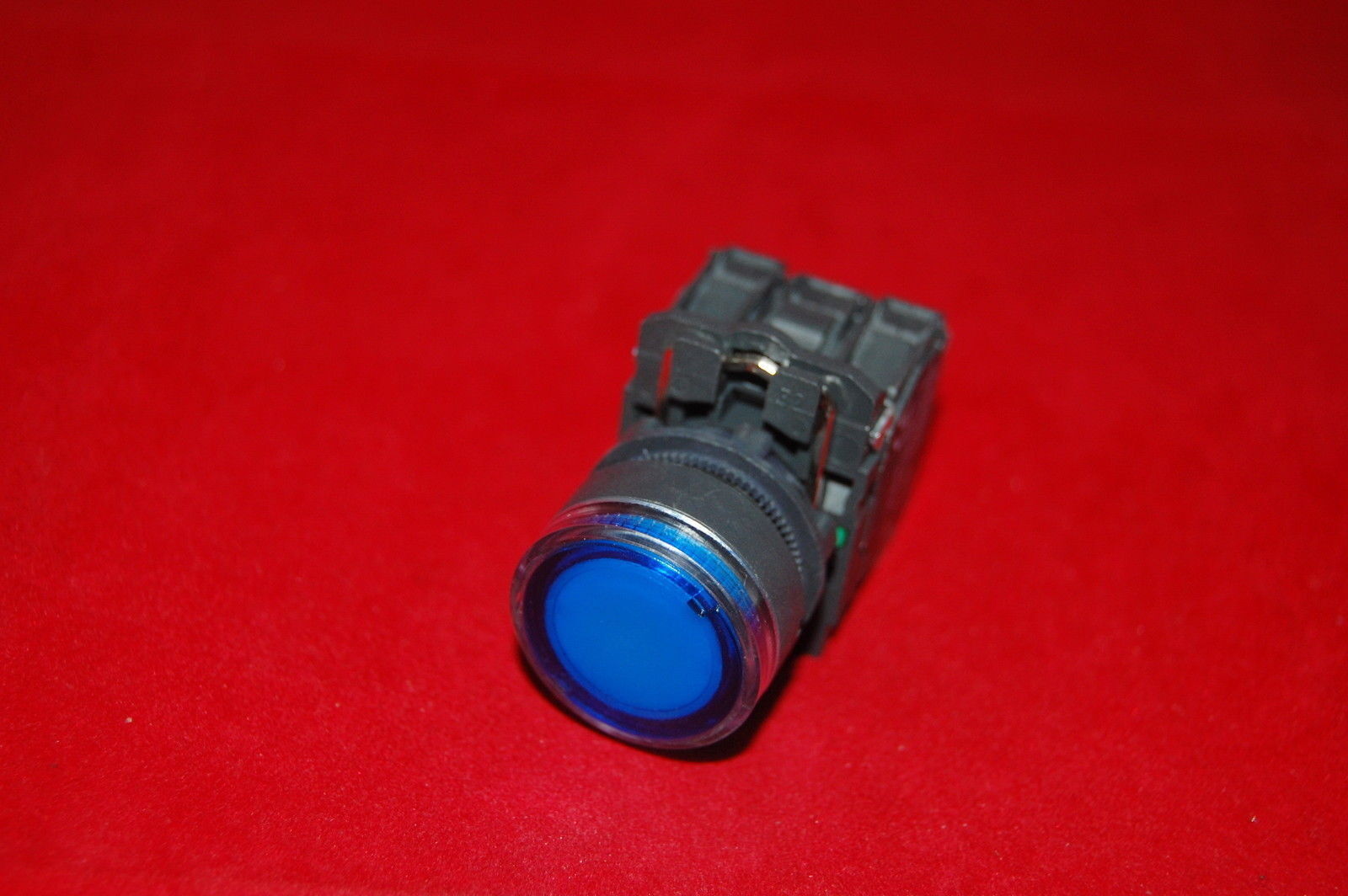 1PC 22mm Blue Illuminated pushbutton Switch Fits XB5AW36J5 12V LED Momentary