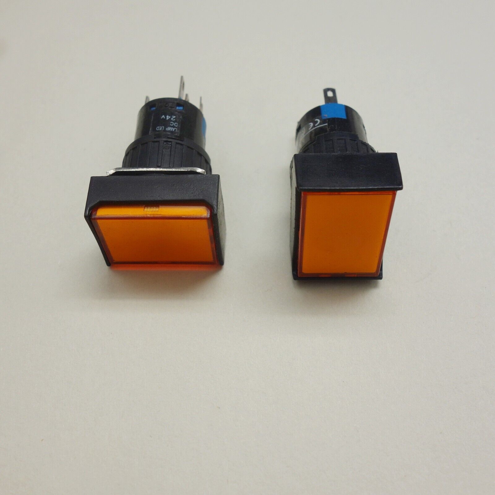 2PCS 16MM Retangular Yellow LED ILLUMINATED Latching PUSH BUTTON 2NO/2NC 2POLES