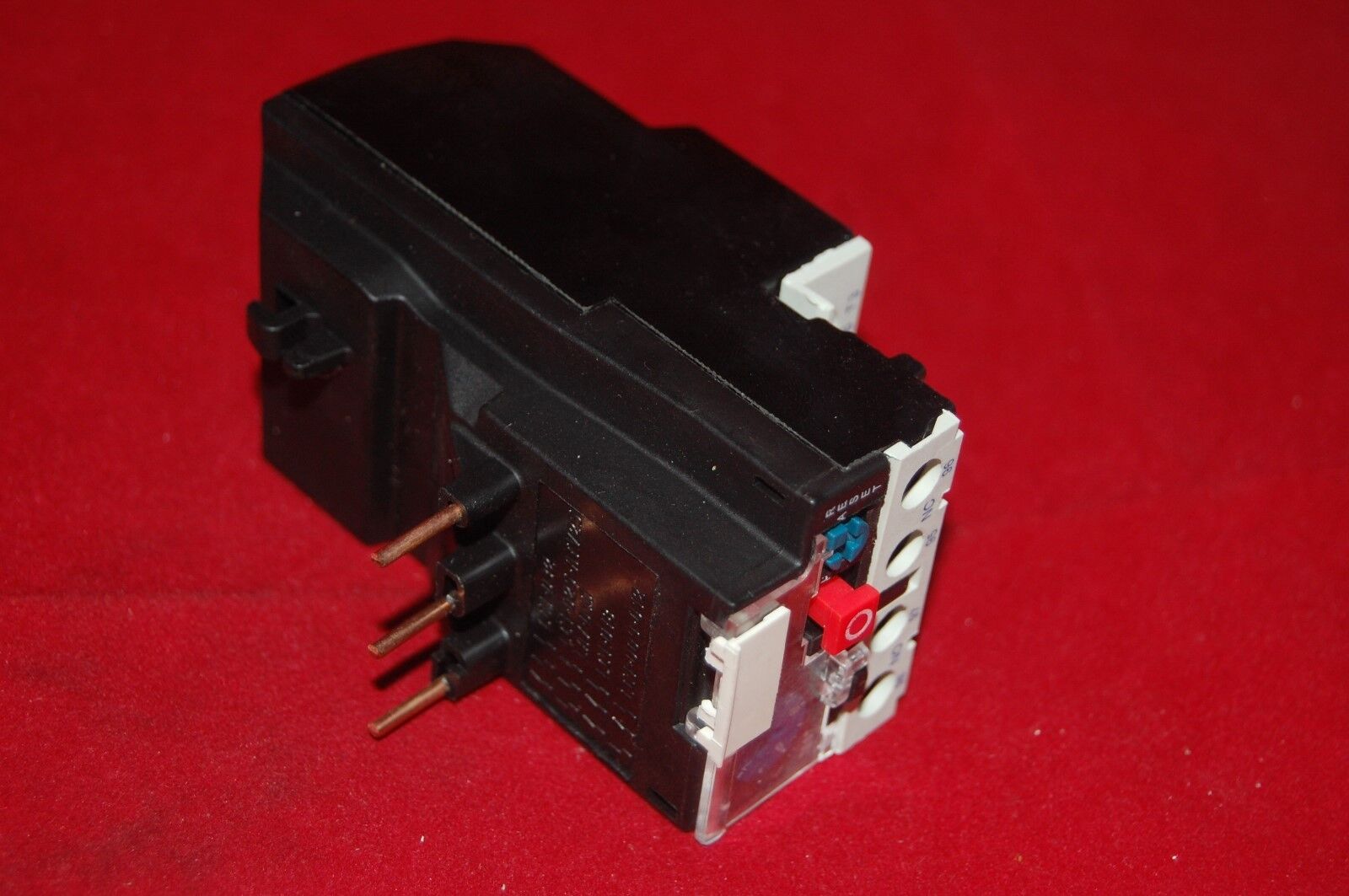 ONE NEW IN BOX FITS LR2 D1302 THERMAL OVERLOAD Relay 0.16-0.25A