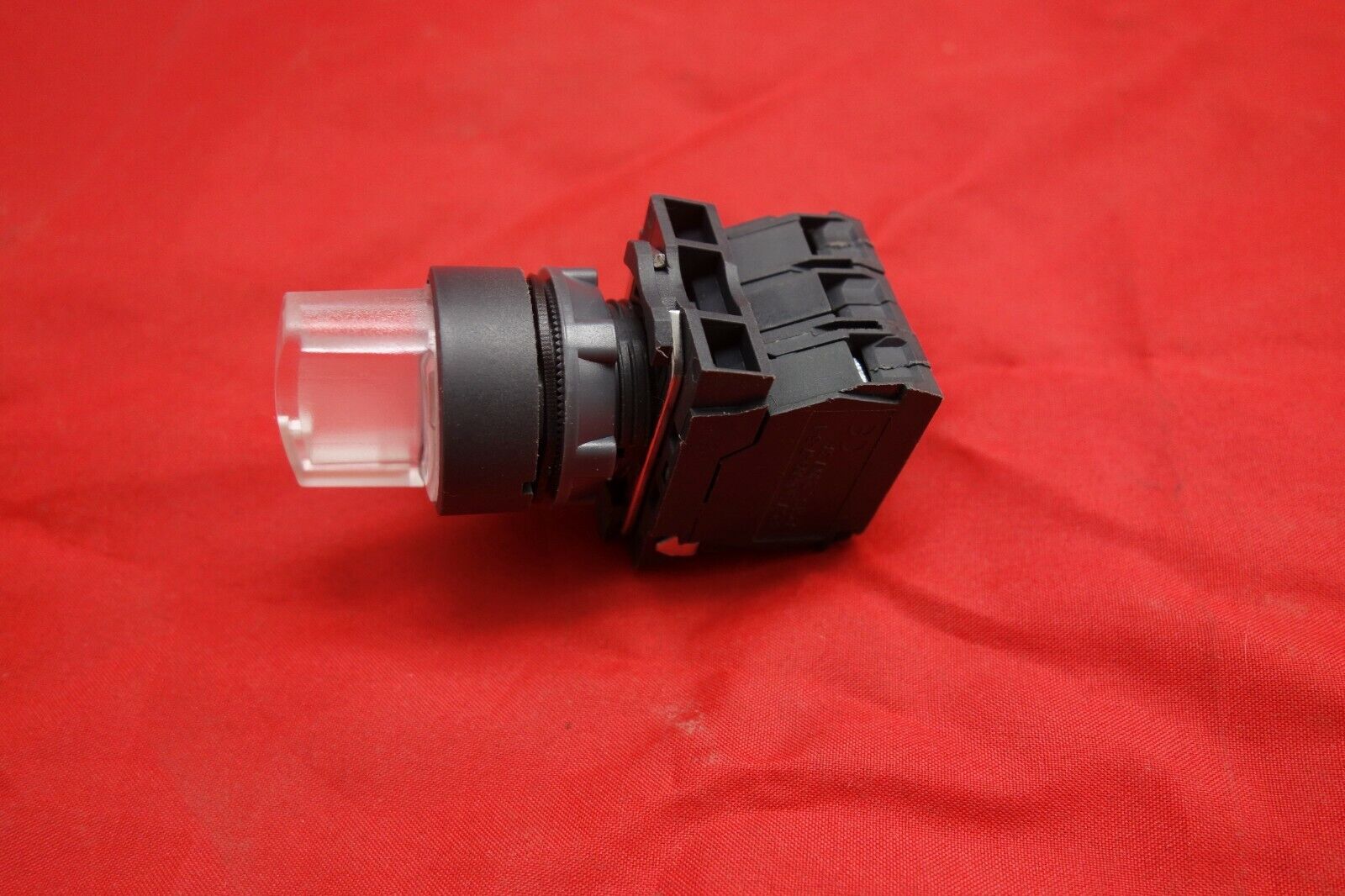 22mm ILLUMINATED Selector switch 2 Position Fits White XB5AK121M5 220V Maintain