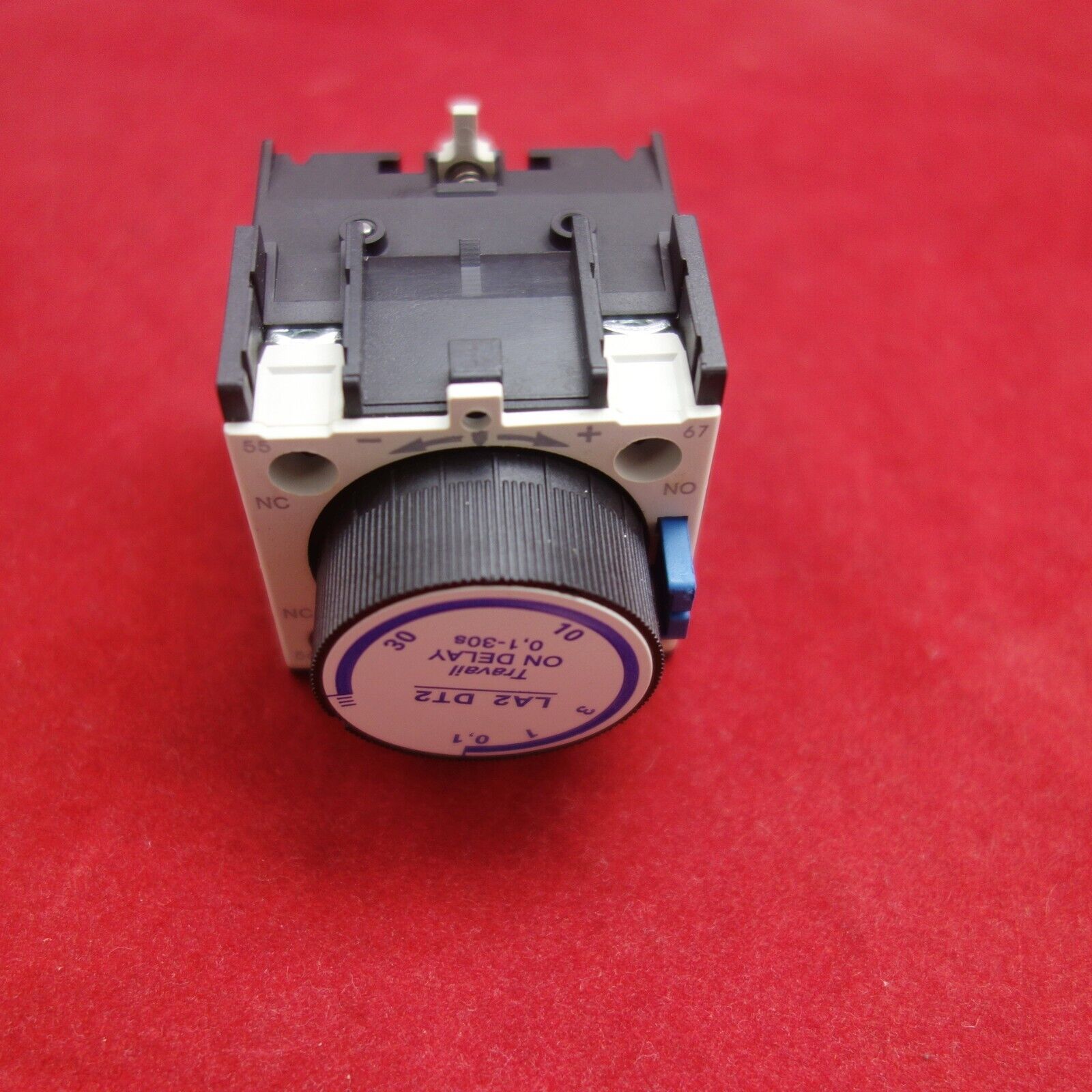 1PC LA2-DT2 ON Delay timer 0.1-30S use to LC1-D AC Contactor