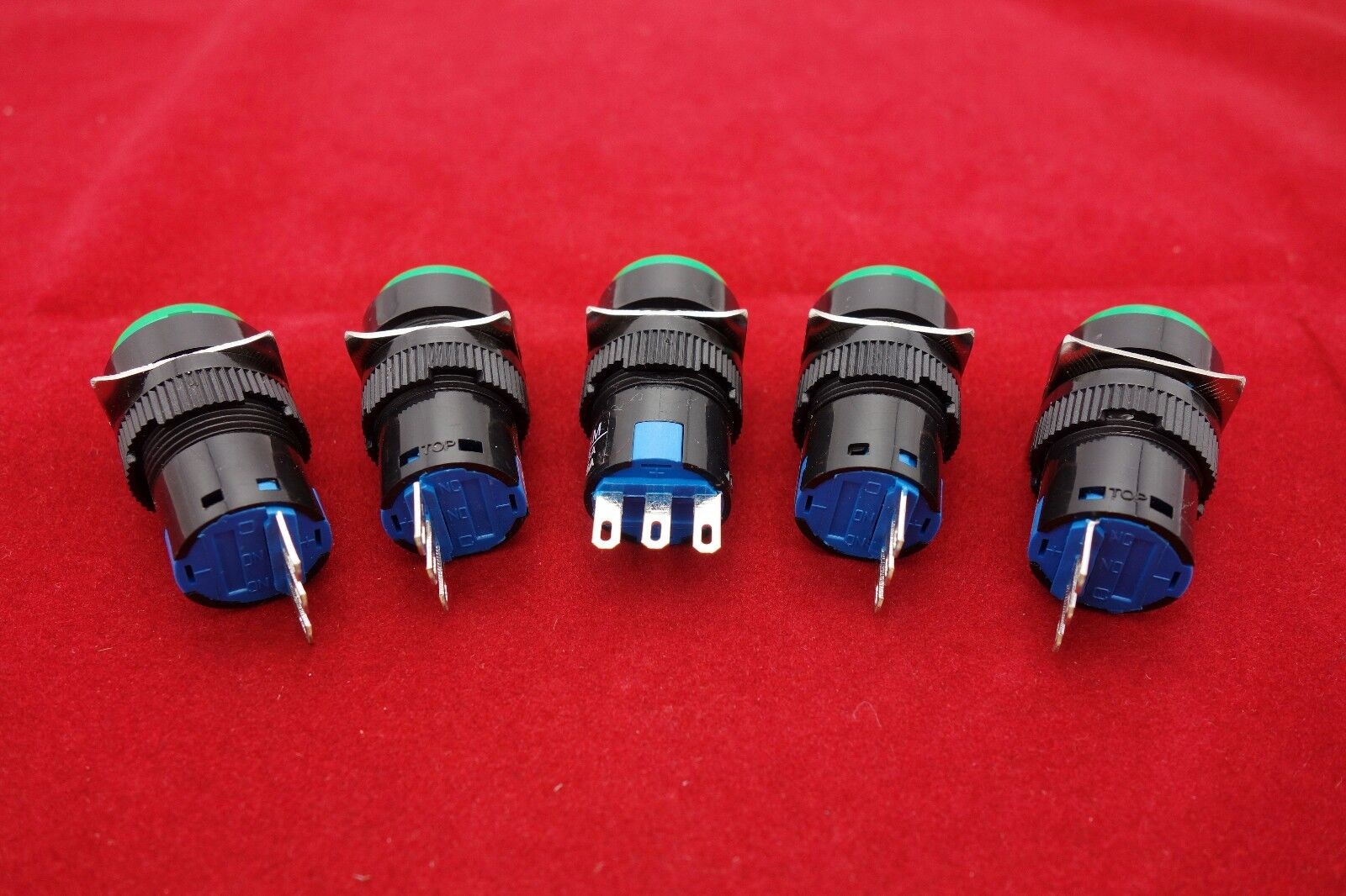 5PCS 16MM Green ROUND Maintained Latching PUSH BUTTON SWITCH 3 PINS 250V 3A
