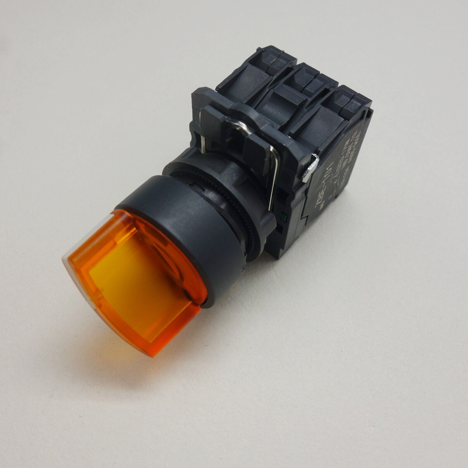 22mm ILLUMINATED Selector switch 3 Position Fits Yellow XB5AK155B5 24V Momentary