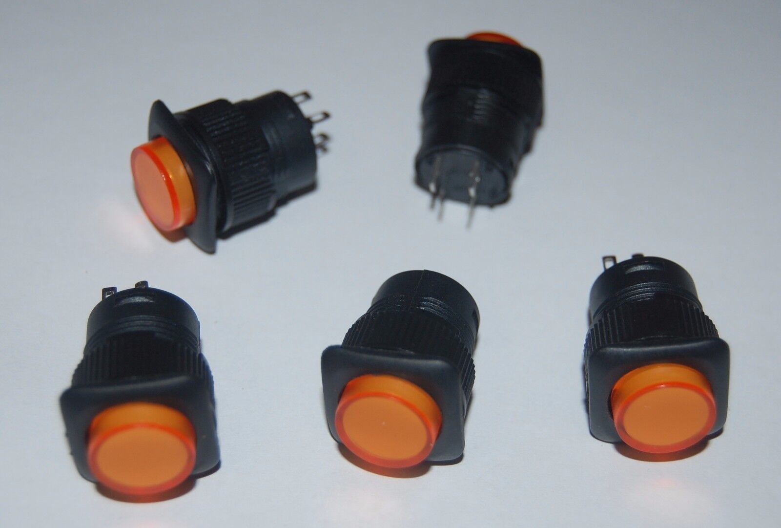 5PCS 16MM YELLOW Latching  Plastic PUSH BUTTON 3V Neon ILLUMINATED 4 PINS