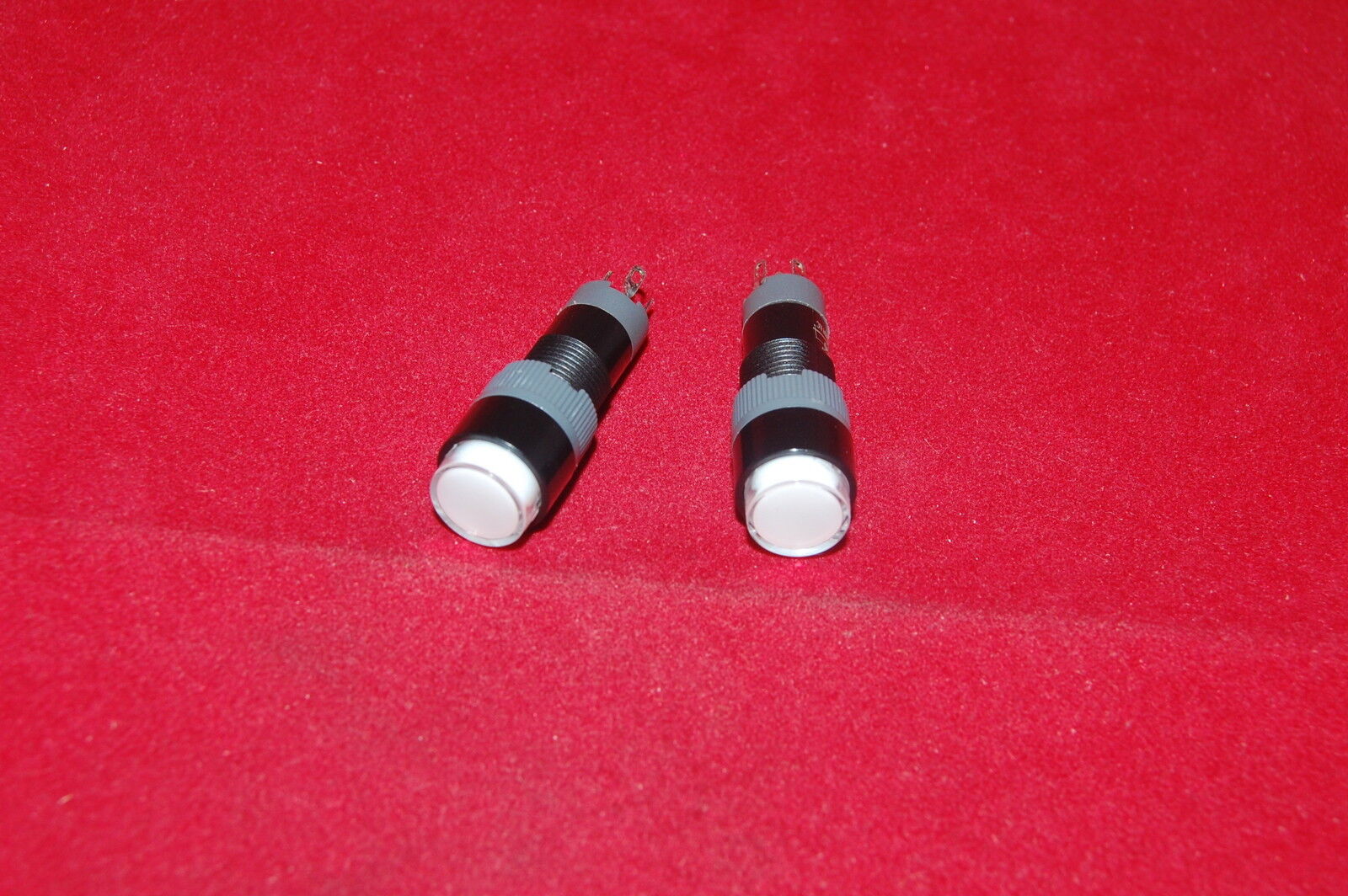 5PCS 10MM White  Light  ROUND LED ILLUMINATED Pilot Lamp 110V AC 2 PINS