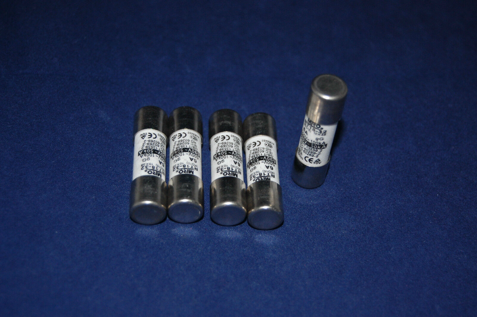 10 Pcs 500V 16A 10x38mm Ceramic Cylindrical Fuse Links RO15