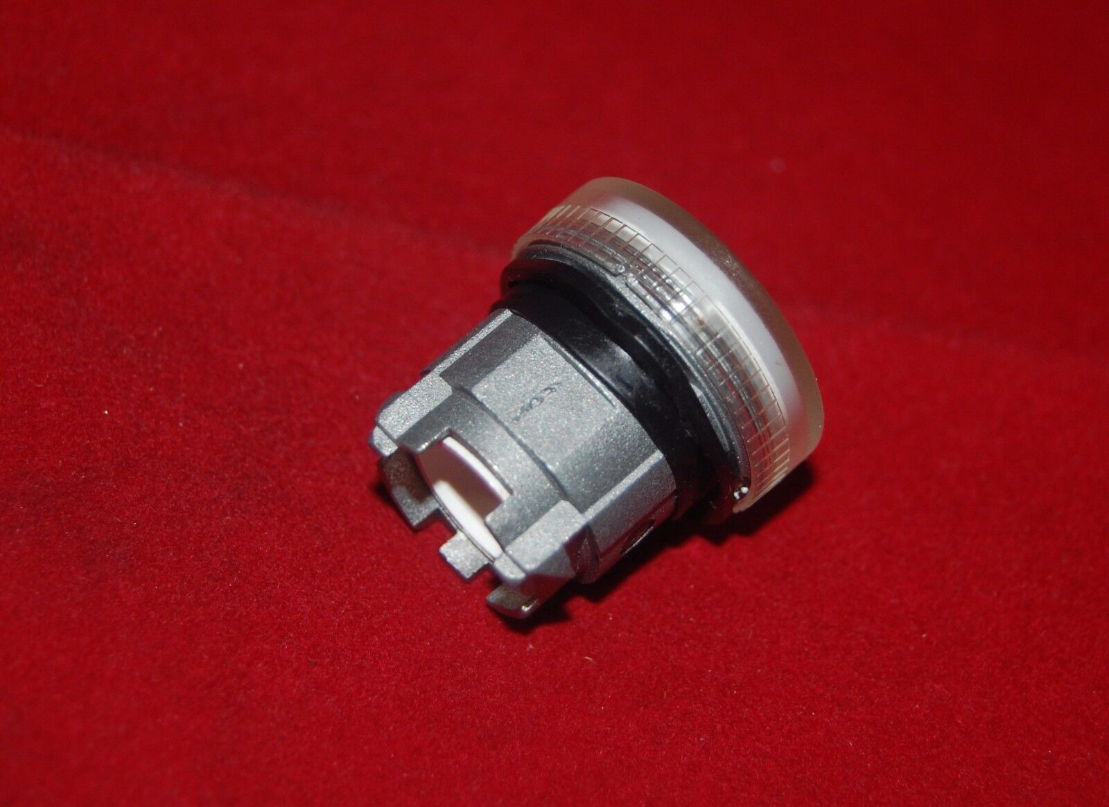 2PCS Fits ZB4 BV01 White color head only use for For use with BA9S Base Fitting