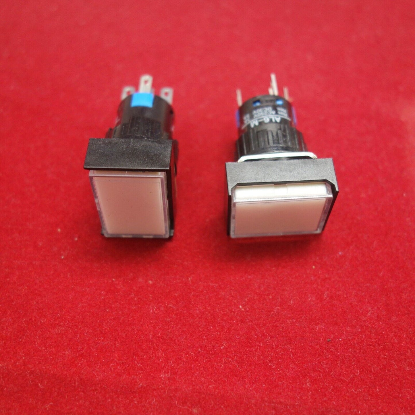 2PCS 16MM Retangular White LED ILLUMINATED Latching PUSH BUTTON 2NO/2NC 2POLES