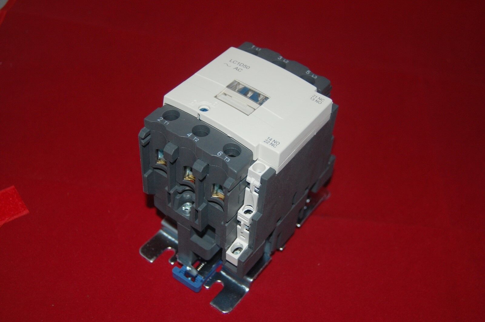 1pc New type FITS LC1D50E7 AC CONTACTOR 50A COIL 48V AC 50/60HZ