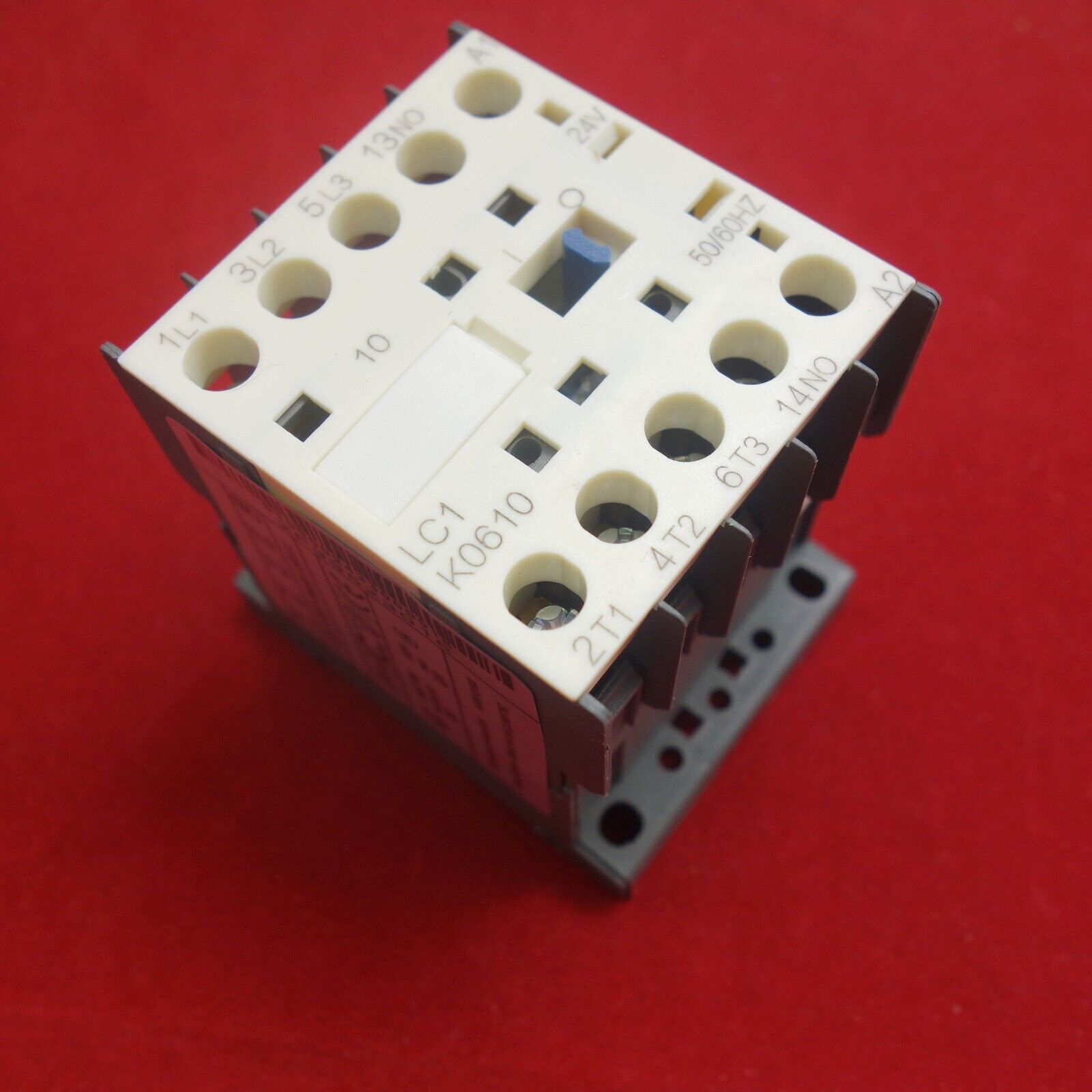 1PC NEW FITS LC1-K0610B7 AC CONTACTOR 6A 24V 50/60HZ AC COIL