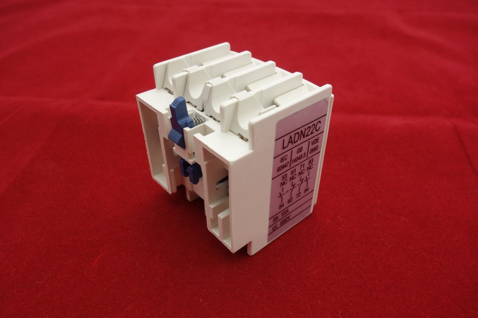 1PC Auxiliary Contact Block Fits LADN22 2NO/2NC USE FOR LC1D NEW TYPE CONTACTOR