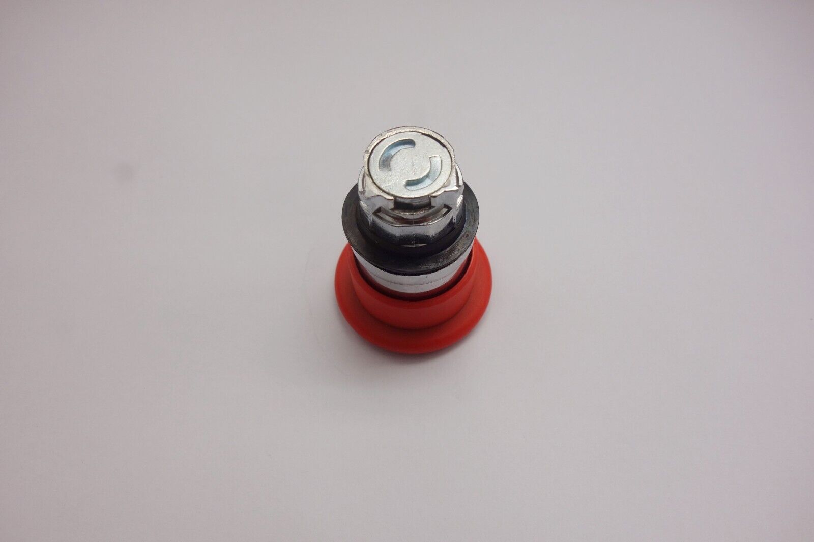 1PC 22MM Metal Emergency stop trigger action Switch head FITS ZB4BT84