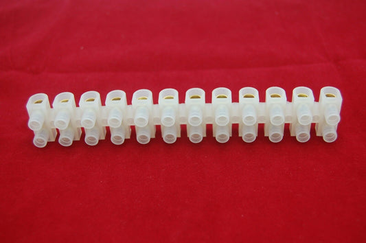 1PC U Type 30A 12P Terminal Block Material PA 66, 94V-2 M4x7 High quality