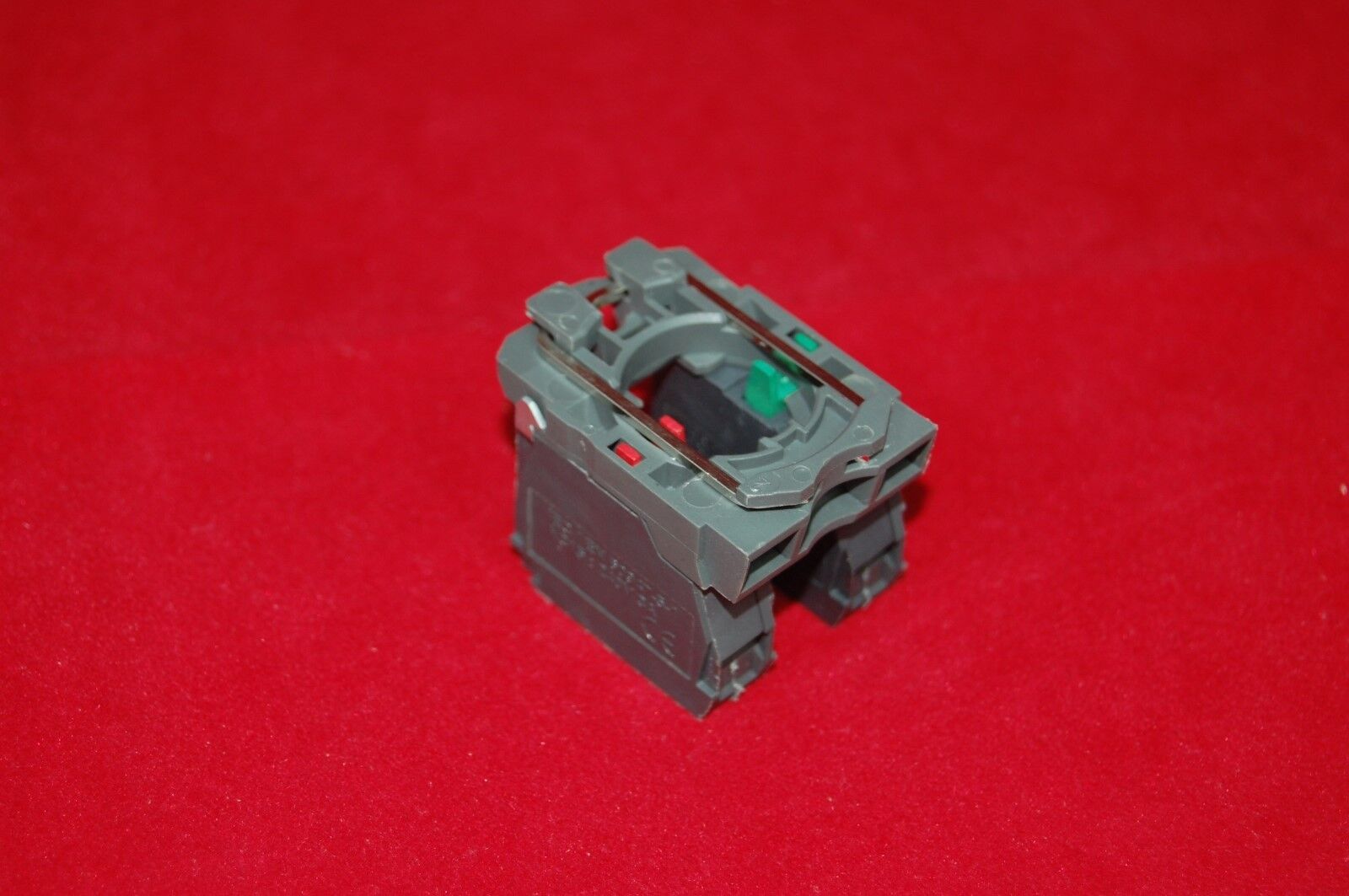 5PCS Contact assemblies NO/NC Contact block Body/Fixing Collar Fits ZB5 AZ105
