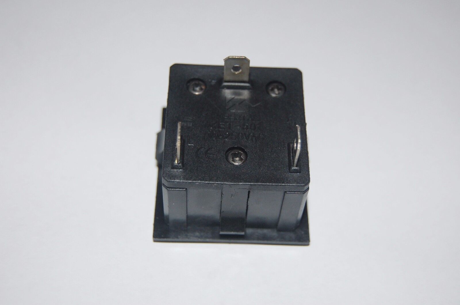 2PCS Black 3 Pin Female AC Power Socket 10A 250V AC High Quality