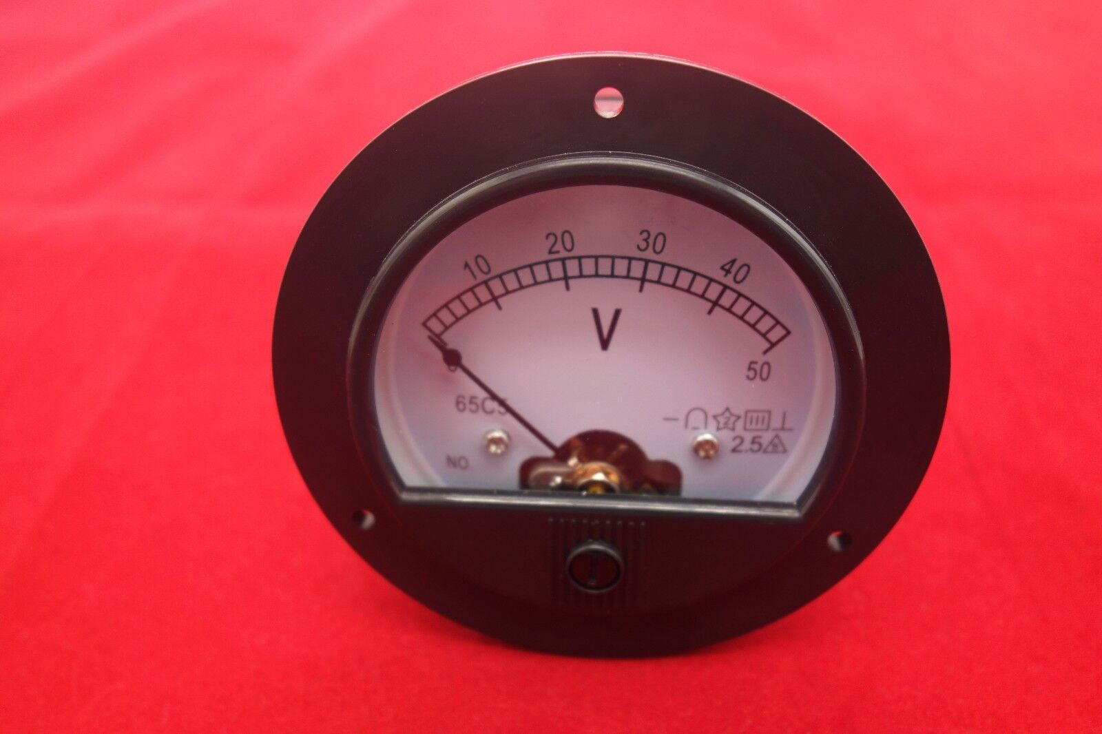 DC 0-50V Round Analog Voltmeter Voltage Panel Meter Dia.90mm direct Connect