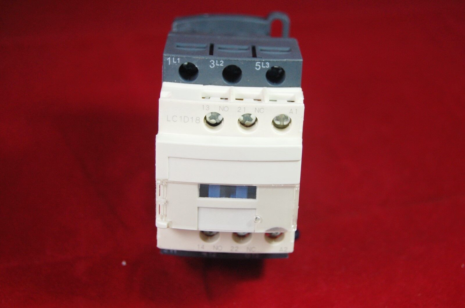1pc New type FITS LC1D18B7 AC CONTACTOR 18A COIL 24V AC 50/60HZ