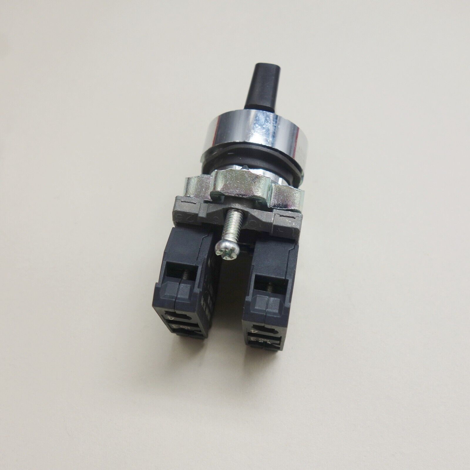 1PC 22mm Maintained Metal Select Selector Switch 2 Position Fits XB4BD25 1NO/1NC