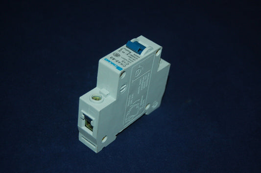 1Pc 1 Pole 25A Miniature Circuit Breaker CK45-63 C25 6KA Breaking Capacity MCB