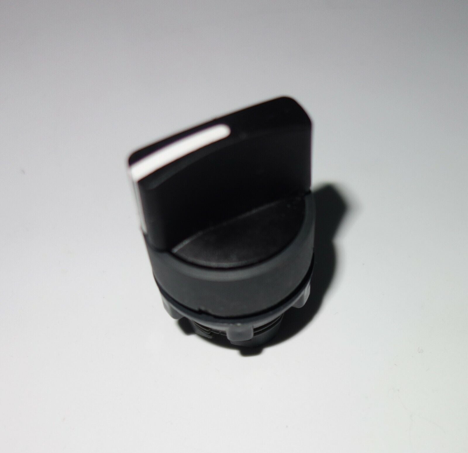 2PC 22MM Selector Select Switch HEAD 2 Position maintained  FITS ZB5AD2 stay put