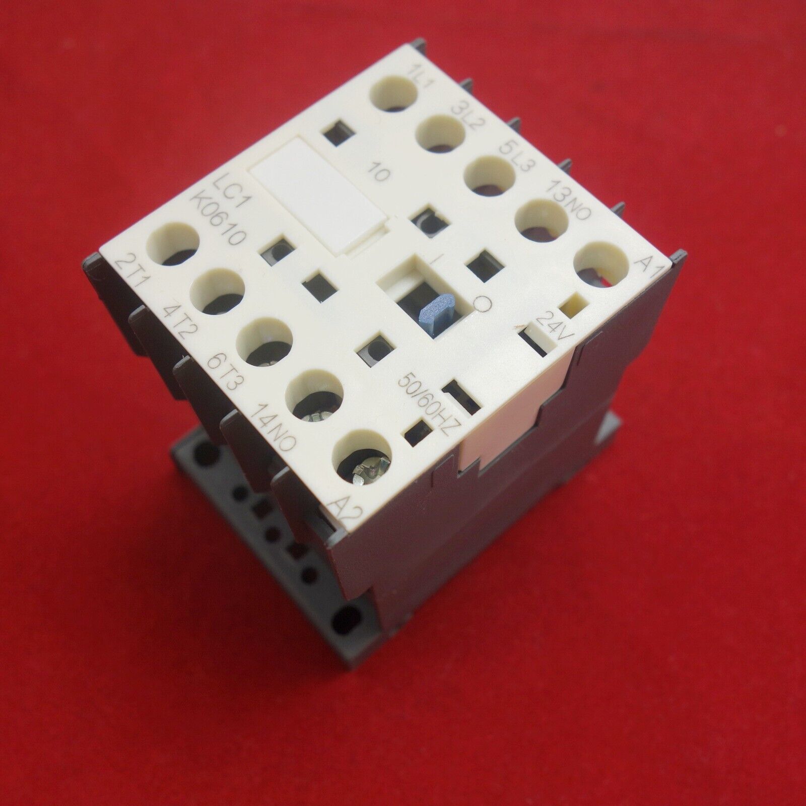 1PC NEW FITS LC1-K0610B7 AC CONTACTOR 6A 24V 50/60HZ AC COIL
