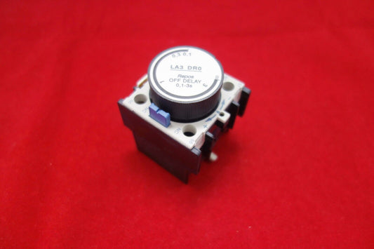 1PC LA3-DR0 OFF Delay timer 0.1-3S use to LC1-D AC Contactor 