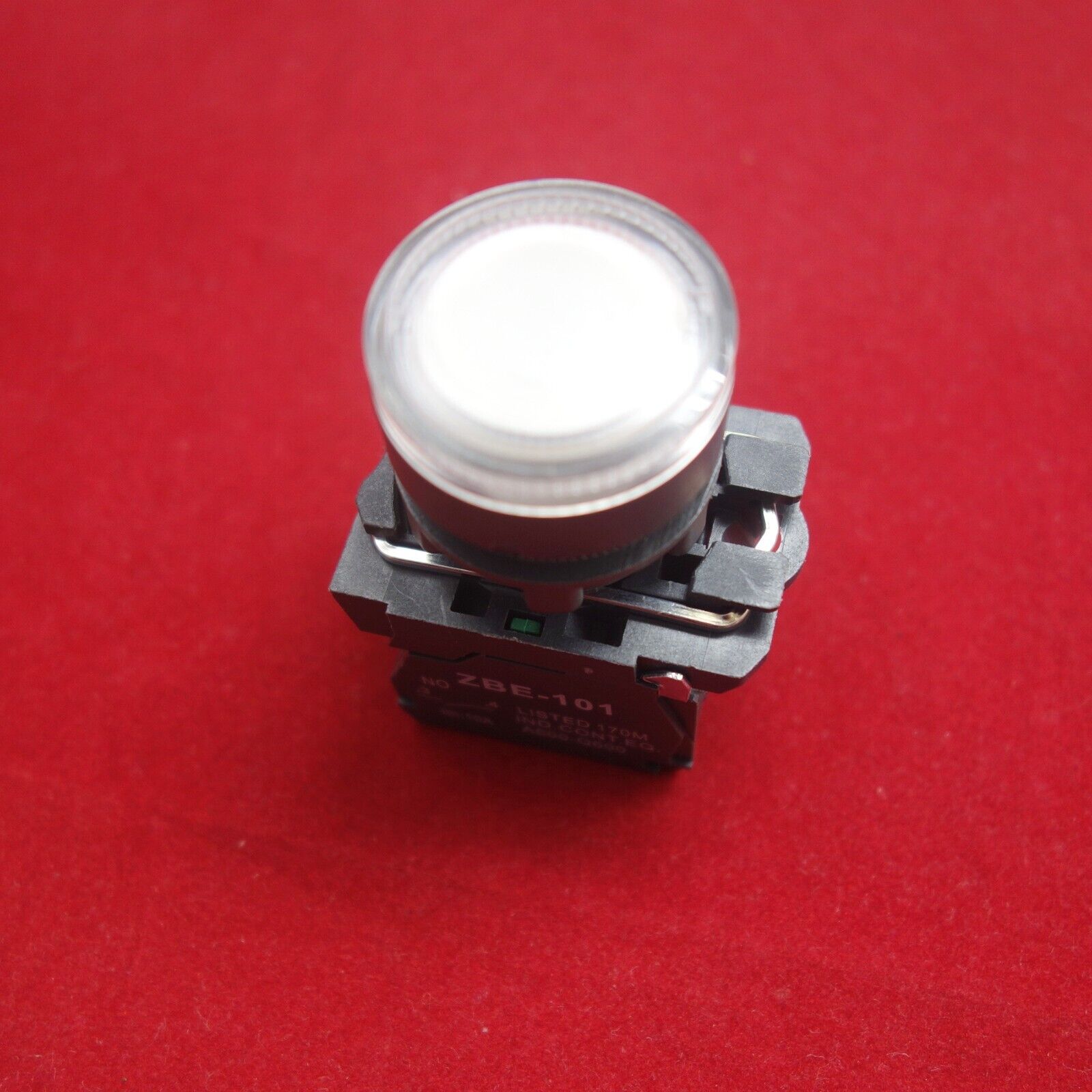 Illuminated 22mm pushbuttons with flush push Fits XB5AW31G5 White 120V Momentary