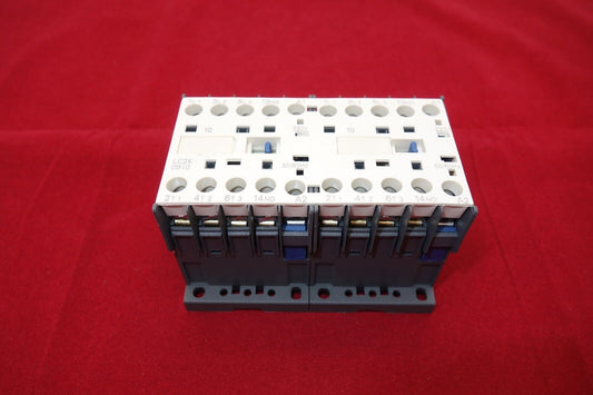 1PC Reversing FITS LC2 K0910 Mechanical Interlock CONTACTOR 9A 220V AC 50/60HZ