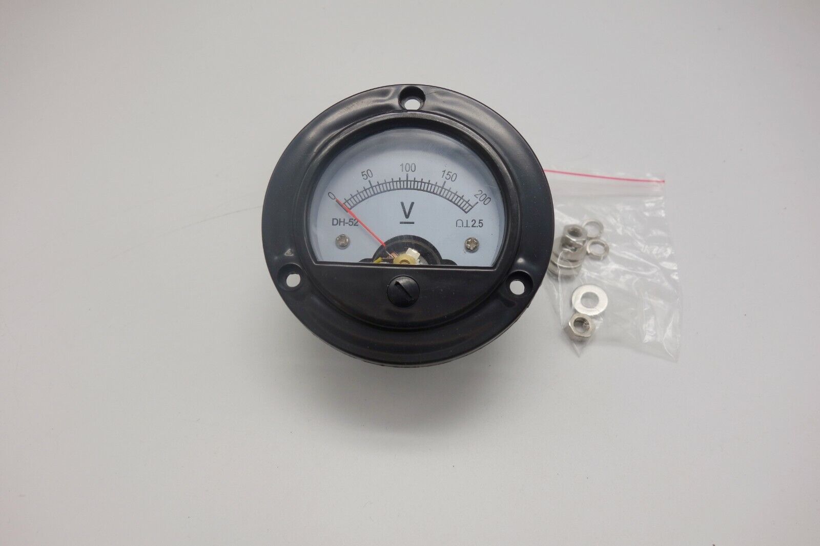 DC 0-200V Round Analog Voltmeter Analogue Voltage panel meter Dia. 66.4mm DH52