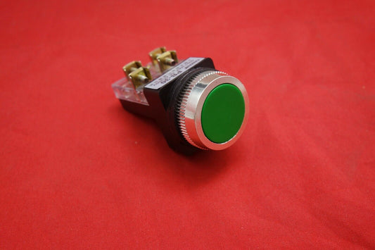 1PC NEW Cutout Dia. 30MM Green Momentary PUSH BUTTON Switch 1NO/1NC PB30