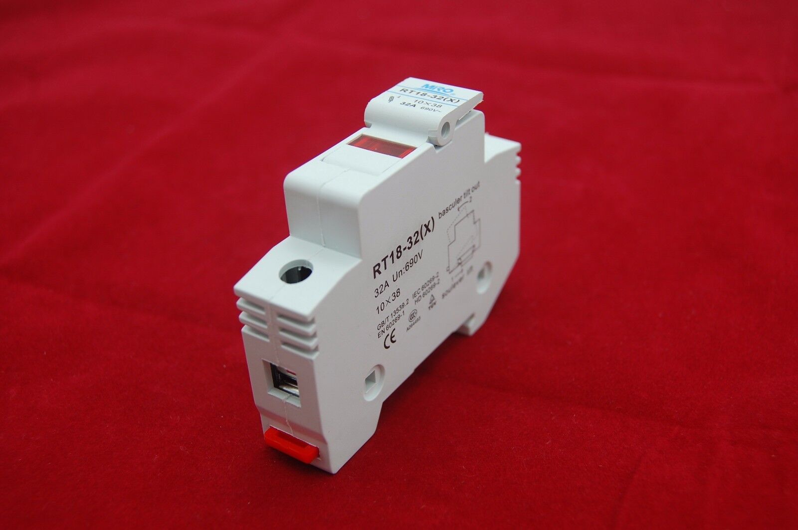 1PC 1 Pole Din Rail Mounting RT18-32 Fuse Holder for 10x38MM Fuse link