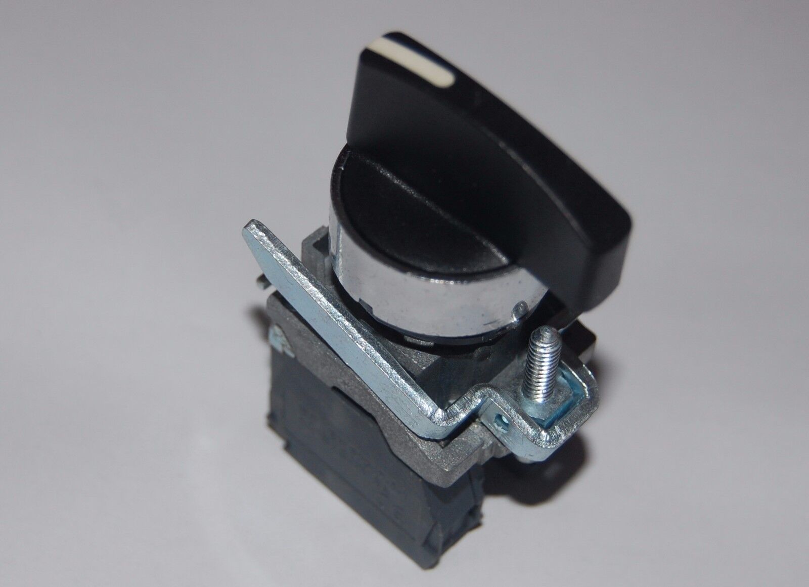 1PC 22mm Long Handle Selector switch 2 Position Fits XB4BJ25 1NC/1NO MAINTAINED