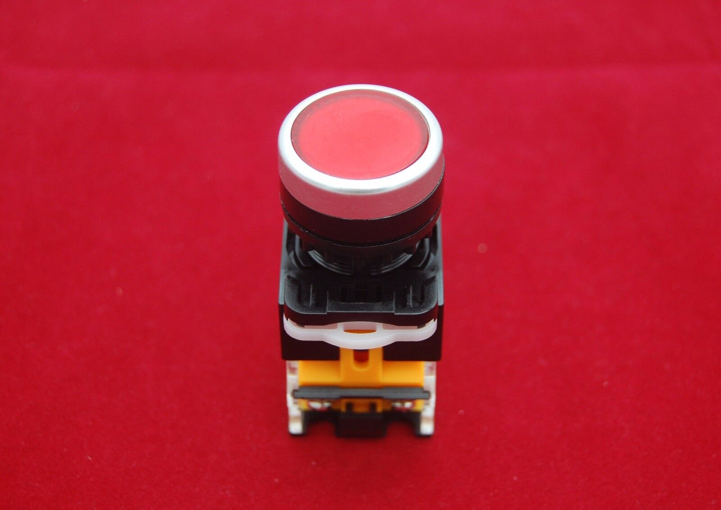 1PC 22MM Red Momentary Push button Switch 1NC/1NO Ith 10A