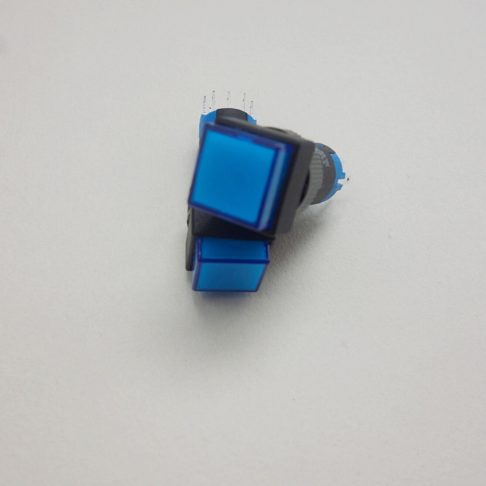 2PCS 12MM 220V Blue LED ILLUMINATED Square Latching PUSH BUTTON 2NO/2NC 2POLES