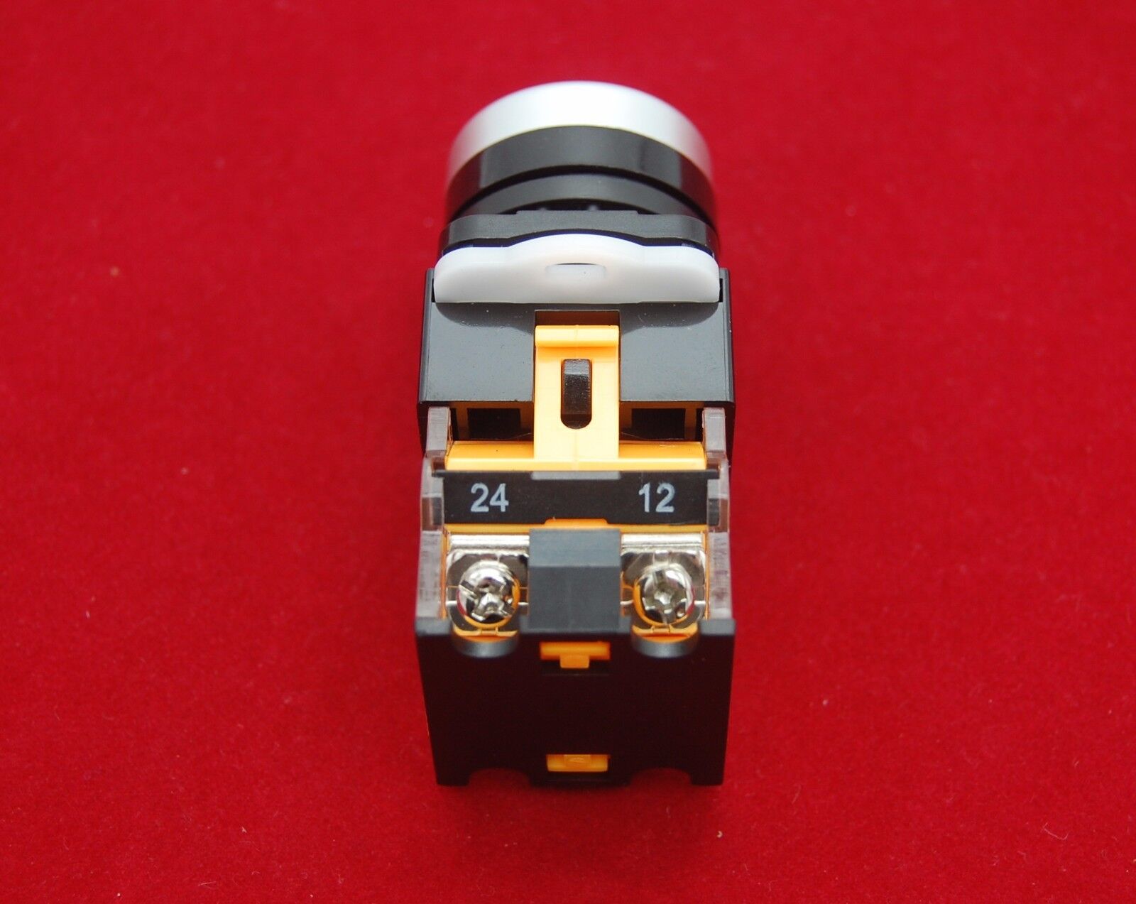 1PC 22MM Black Momentary Push button Switch 1NC/1NO Ith 10A