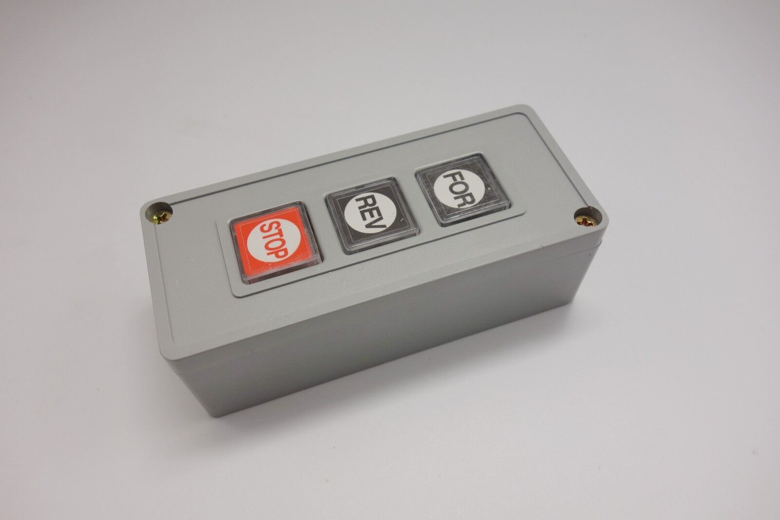 1PC PB-3 10A FORWARD/REVERSE/STOP POWER PUSH BUTTON SWITCH BOX FITS TPB-3