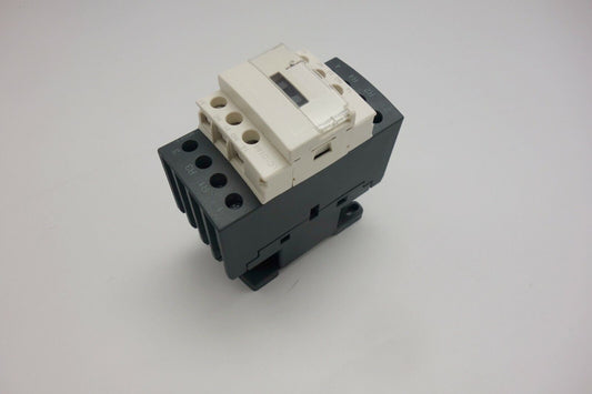 1pc New type FITS 4Pole LC1D128E7 AC CONTACTOR 12A COIL 48V AC 50/60HZ