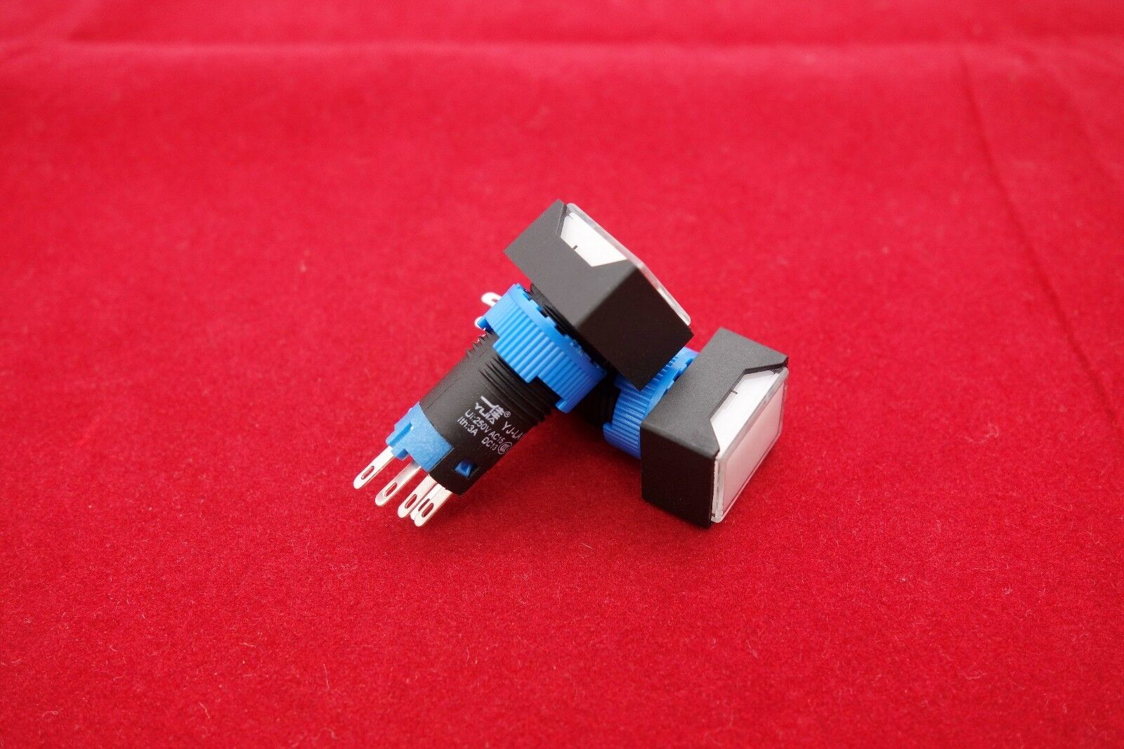 2PCS Cutout 12MM 6V White LED ILLUMINATED Rectangular Maintained PUSH BUTTON 