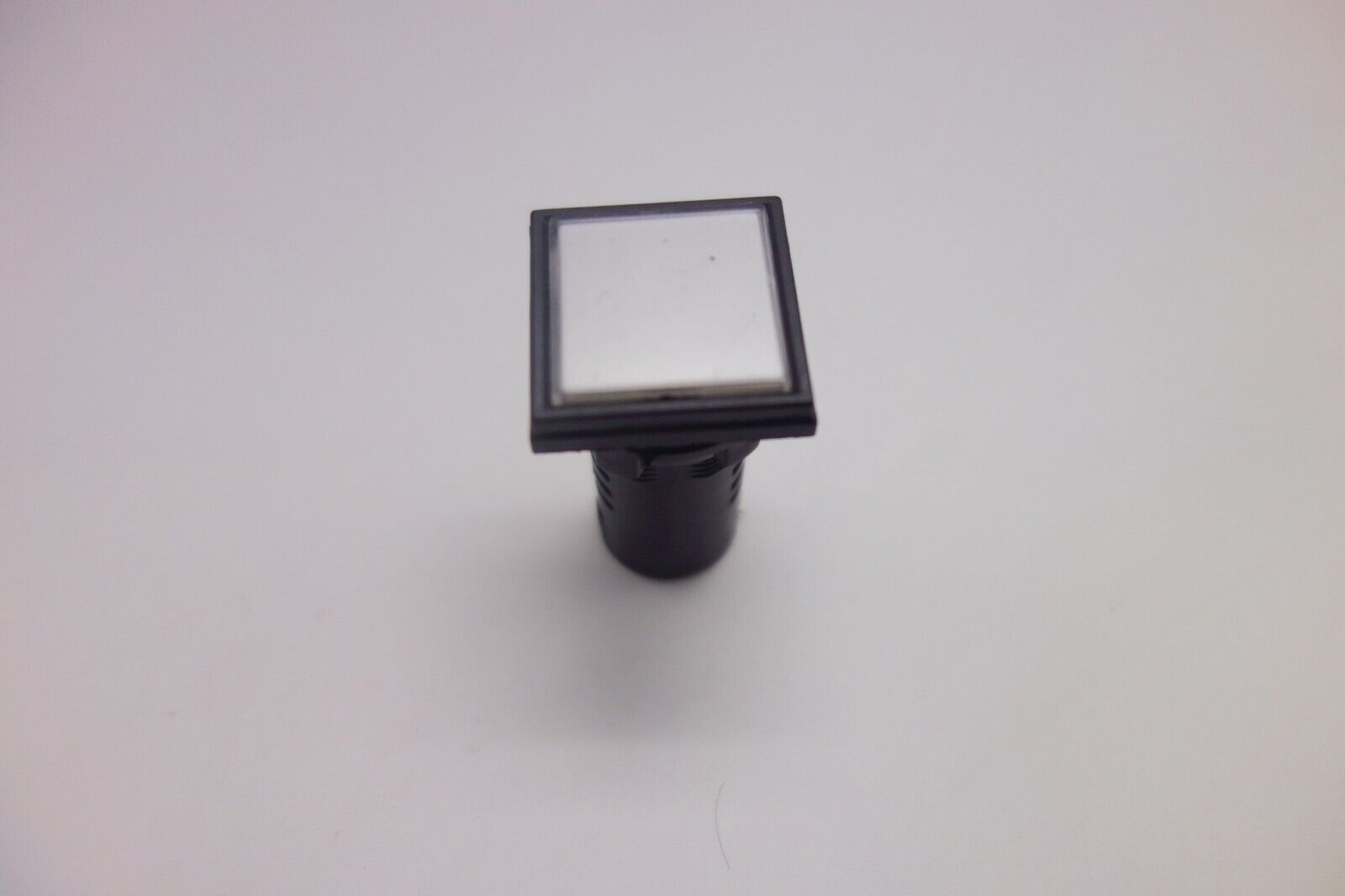 1PC Square Pilot light White Color Led Lamp Cutout 22mm Screw Terminal 220V AC 