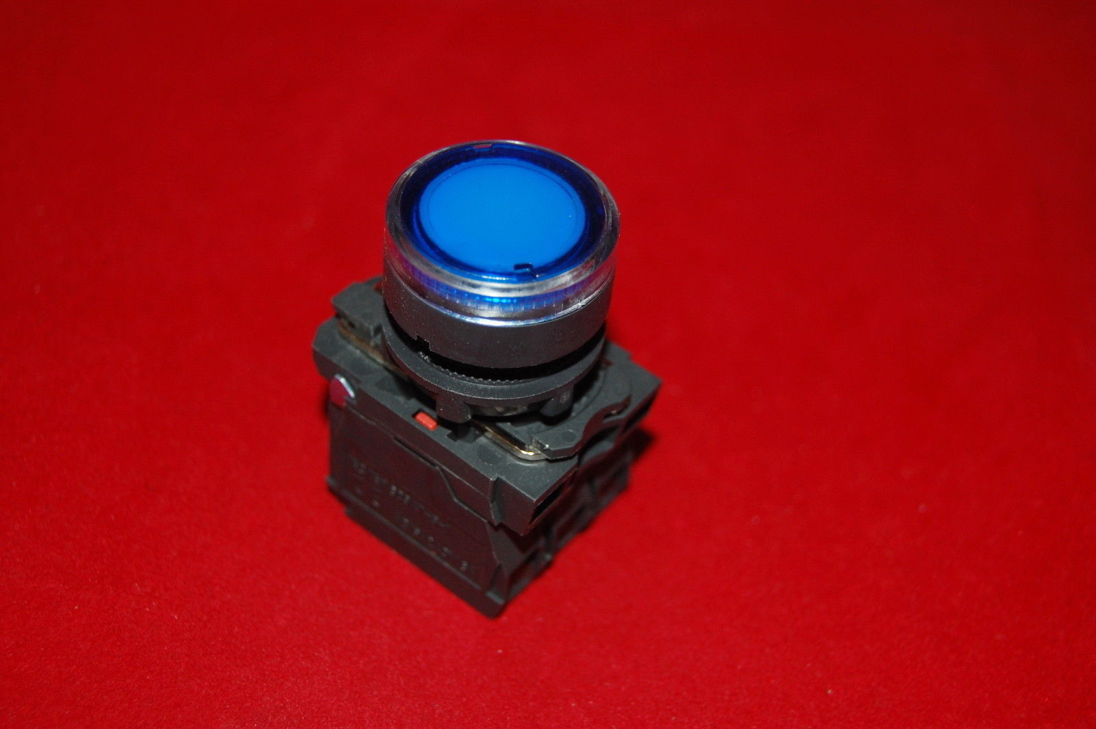 1PC 22mm Blue Illuminated pushbutton Switch Fits XB5AW36J5 12V LED Momentary
