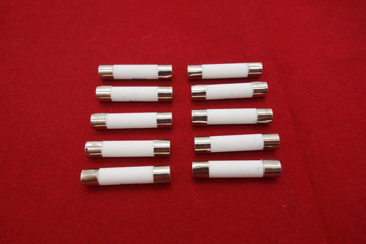 10pcs RO58 3A 6.3x31.5mm Ceramic Cylindrical fuse link gG 500V time delay