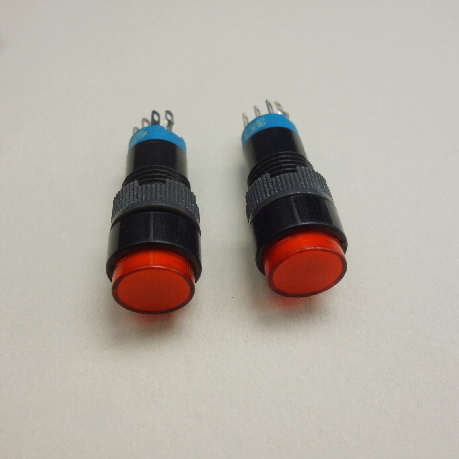2PCS 12MM RED LED ILLUMINATED ROUND Momentary PUSH BUTTON 2NO/2NC 2POLES 8pins