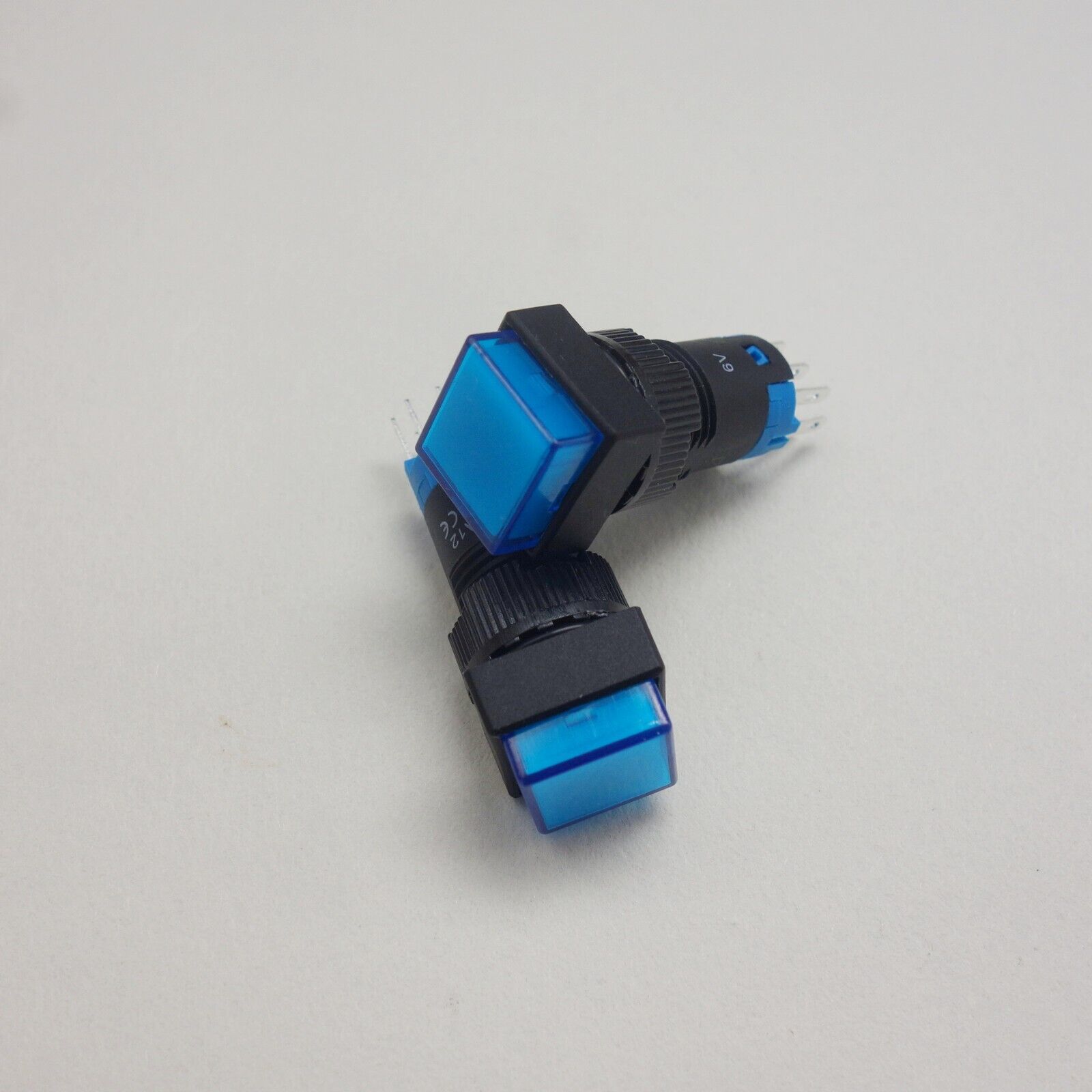 2PCS 12MM 110V Blue LED ILLUMINATED Square Latching PUSH BUTTON 2NO/2NC 2POLES