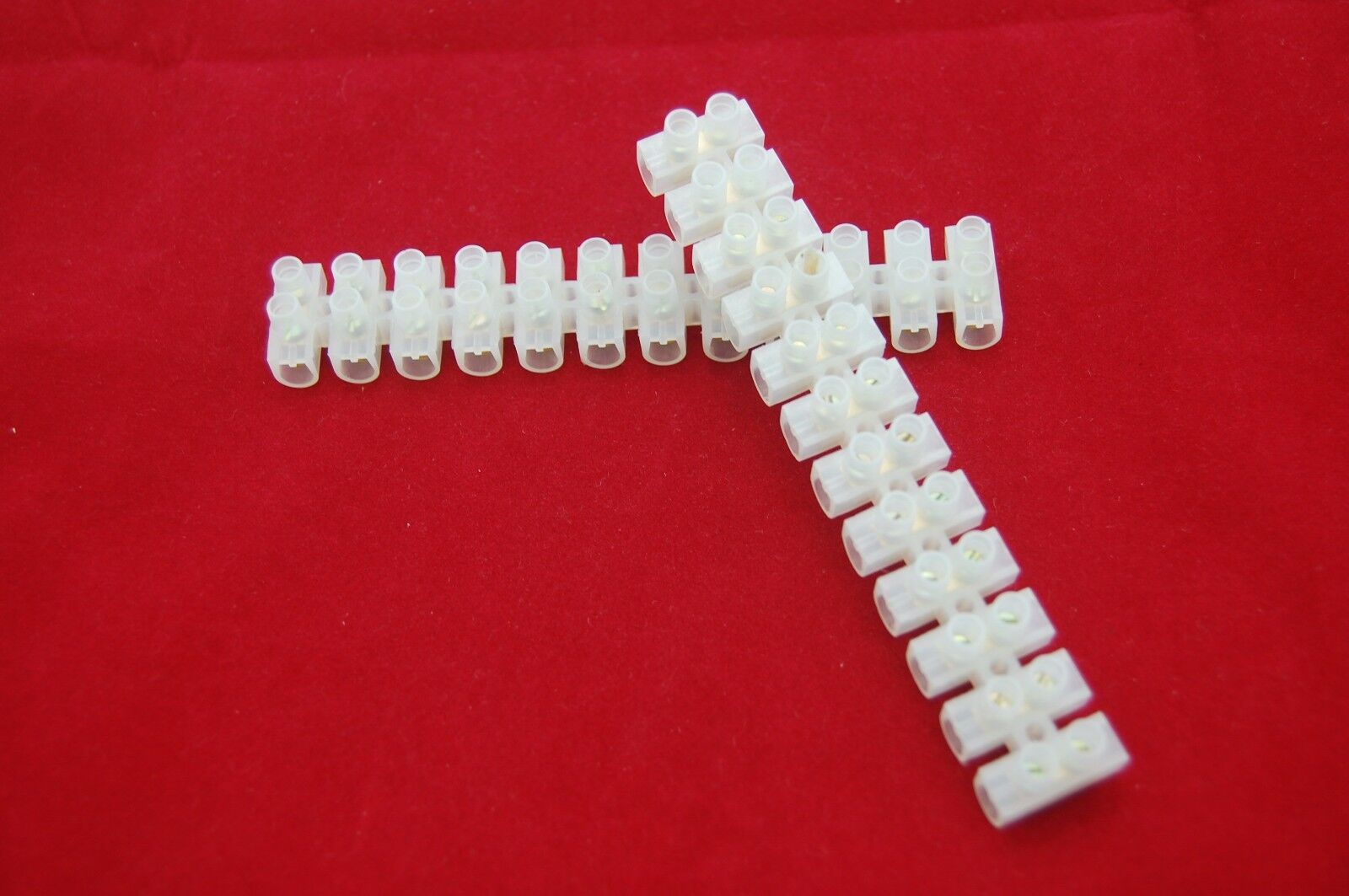 2PCS U Type 10A 12P Terminal Block Material PA 66, 94V-2 M3x6 High quality